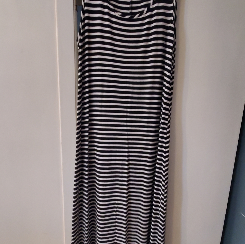Maxi dress, sleeveless
